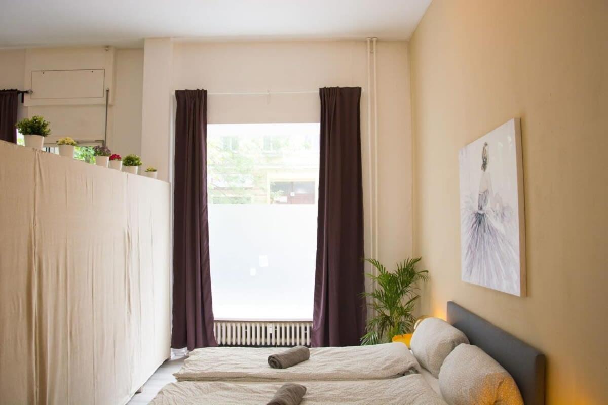 Family Apartment Moabit Берлин Экстерьер фото